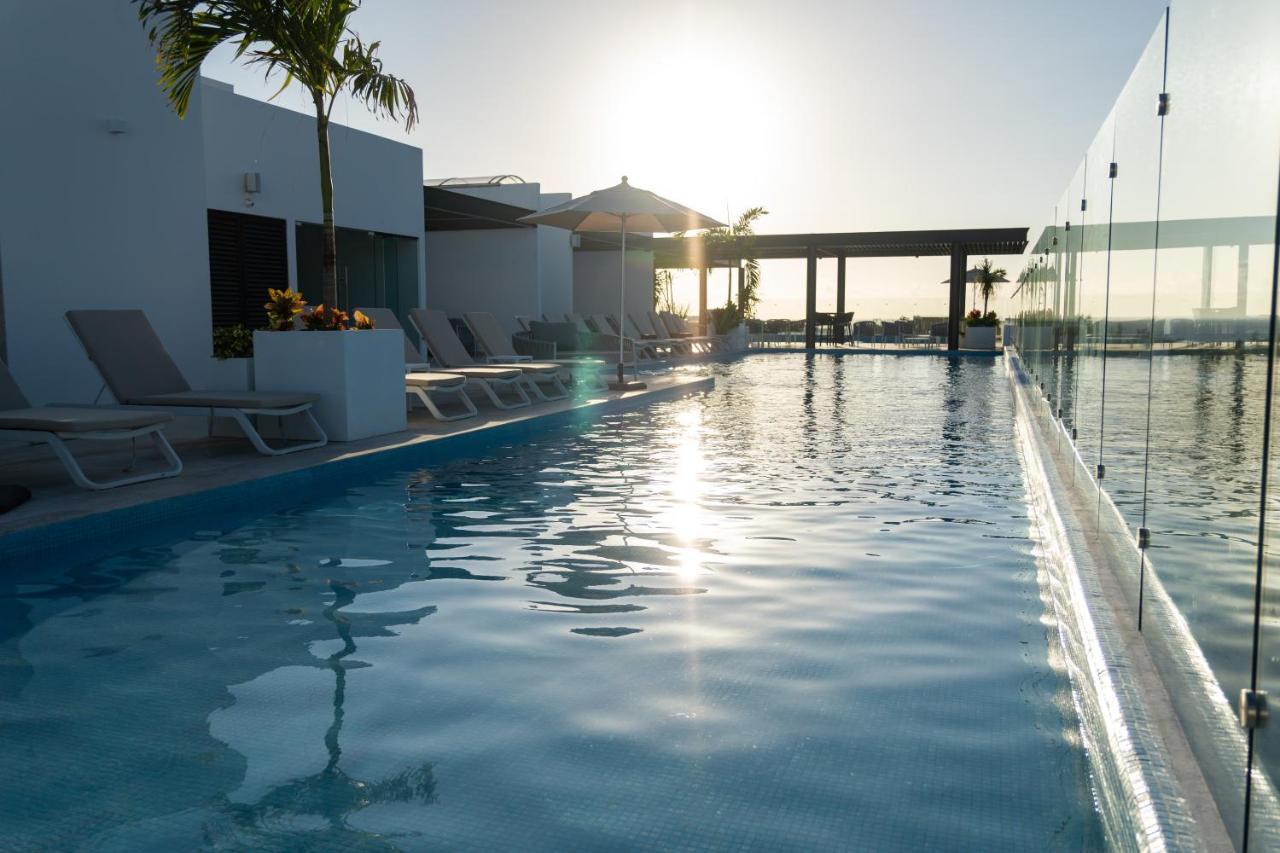 New & Equipped Apartment Steps From The Beach With Pool Jacuzzi By Yeah Playa del Carmen Exteriör bild