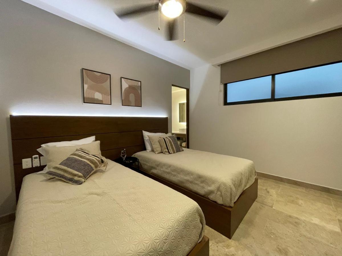 New & Equipped Apartment Steps From The Beach With Pool Jacuzzi By Yeah Playa del Carmen Exteriör bild