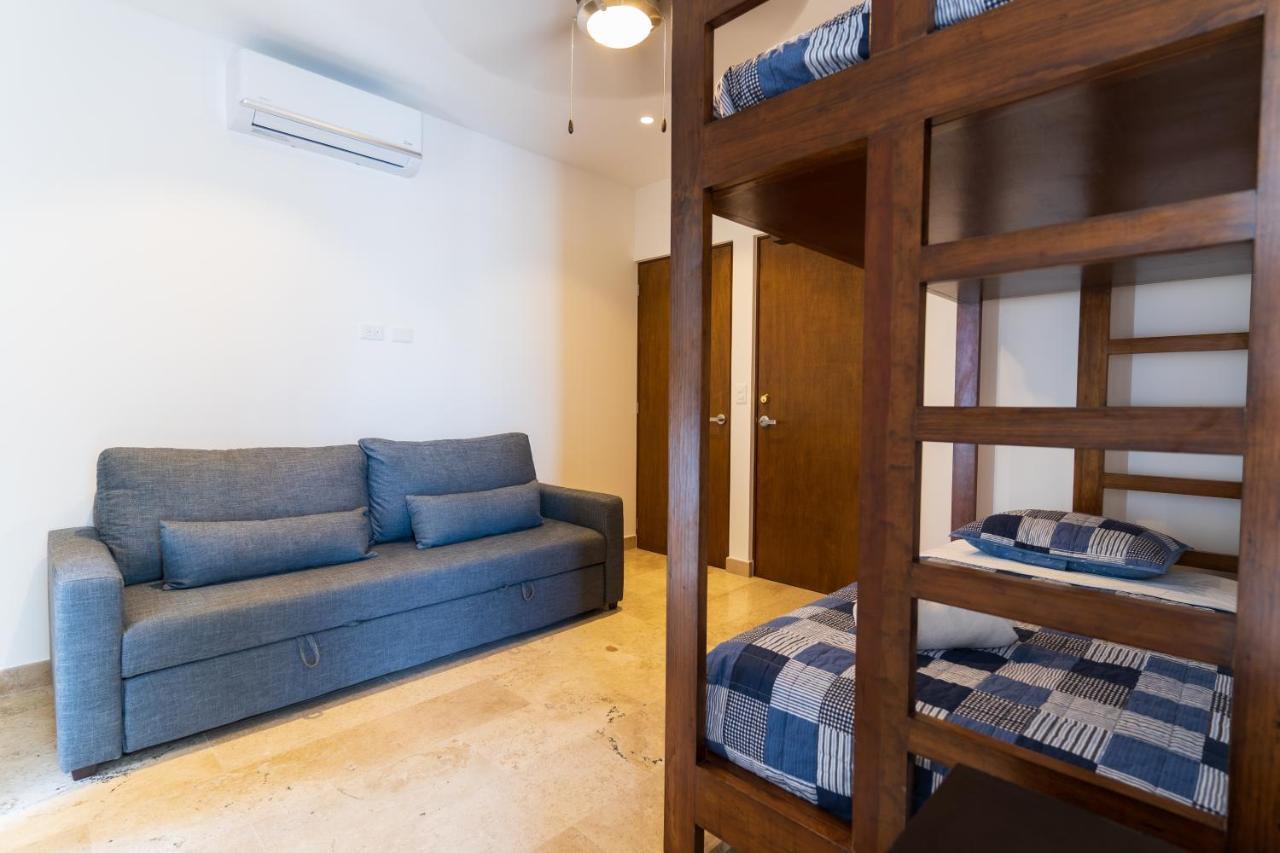 New & Equipped Apartment Steps From The Beach With Pool Jacuzzi By Yeah Playa del Carmen Exteriör bild